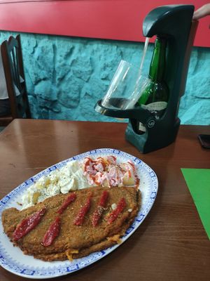 Cachopo previa reserva at Mostaza y Media in Gijon