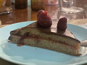 Tarta  at Mostaza y Media in Gijon