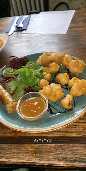 spiced cauliflower fritterssss at Black Lion in Thirsk