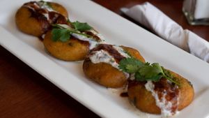 Alu Tikki at Little India in Lakewood