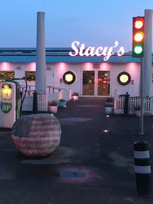 Indgangen  at Stacy's Diner in Koege