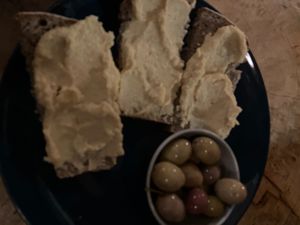 hummus at Casa da Horta in Porto