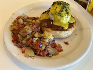 Benedict (vegan) at Juicery Plus - E Main St in El Paso