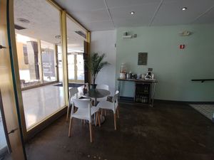 Seating and water table at Juicery Plus - E Main St in El Paso