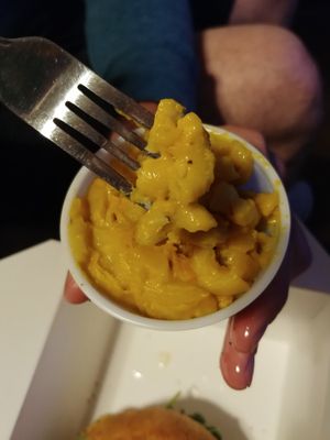 Vegan Mac n Cheese at Juicery Plus - E Main St in El Paso