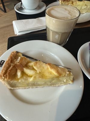 Apple pie and oat cappuccino   at Coffee Fellows - Alexanderplatz in Berlin
