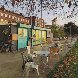 Evening at the Riverside Café at Ginger Bees Cafe in Kingston Upon Thames