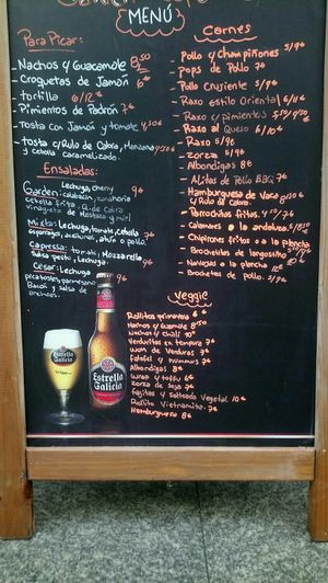 Carta. Menú con opciones veganas at Garden in Ferrol