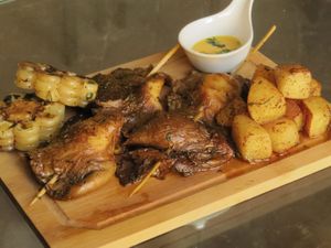 Anticuchos de hongos ostra at Herbívoro in Arequipa