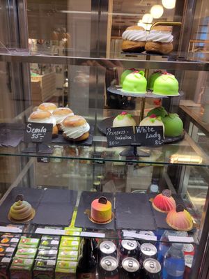 Cakes at Green Praline in Farsta