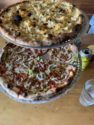 Vegan supreme on the bottom. Buffalo cauliflower with vegan cheese up top. Alchemist Kolsch off to the side  at Folino's in Shelburne
