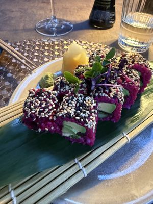 Sunset rolls  at Barfüsser in Zurich