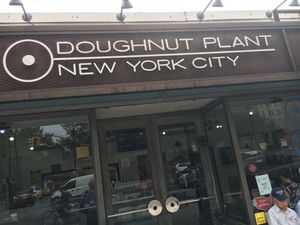 Donut plant outside (near to Kossar's Bagels) at Doughnut Plant - Grand St in New York City