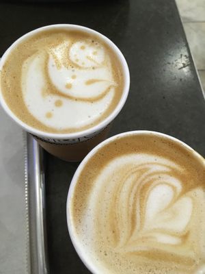 Deux latte lait d’avoine. Temps des fêtes! at Doughnut Plant - Hotel Chelsea in New York City