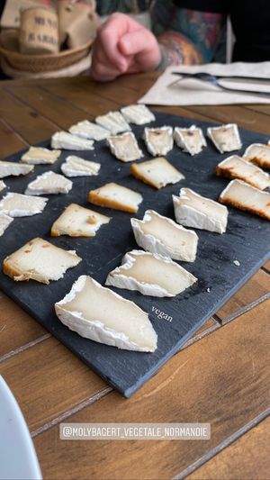 Large cheese plate at Molybagert Végétale Normandie  in Trouville-sur-mer