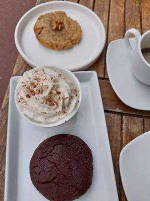 Dessert with whipped cream at Molybagert Végétale Normandie  in Trouville-sur-mer