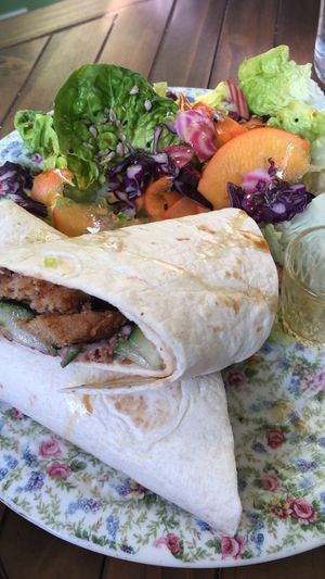 Wrap delicioso   at Molybagert Végétale Normandie  in Trouville-sur-mer