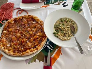Vegan BBQ pizza and Meloso quinoa.  at Palette in Torremolinos
