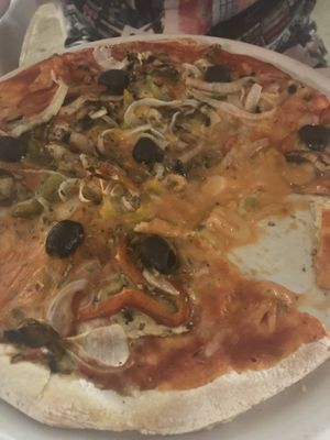 Vegan mixed veggie pizza at Palette in Torremolinos