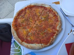 Four Gary Pizza! 🍕 at Palette in Torremolinos