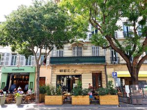 The restaurant at Why Not Us Coffee in Marseille