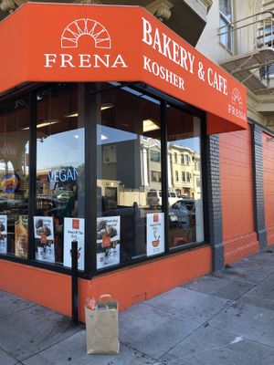 Love that vegan sign 🌱  at Frena Bakery and Café - Richmond in San Francisco