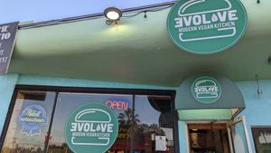 Store front at Evolve Modern Vegan Kitchen in Daytona Beach