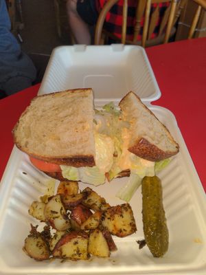 Vegan BLT on sourdough with hashbrowns at Coco's Cafe in Jasper