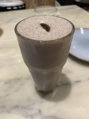 Cookie and cream smoothie   at Earth Cafe @ Waterfield in Mumbai