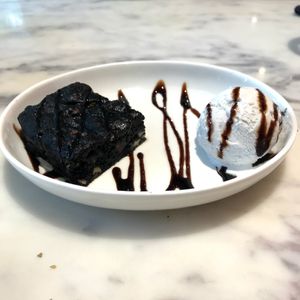 Walnut choco brownie at Earth Cafe @ Waterfield in Mumbai