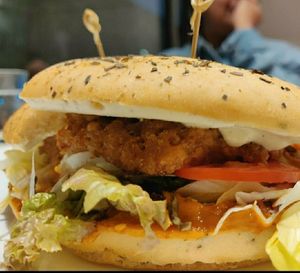 The Burger at Earth Cafe @ Waterfield in Mumbai