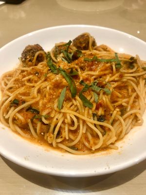 “Meetballs” and Spaghetti  at Earth Cafe @ Waterfield in Mumbai