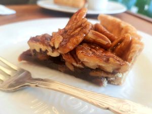 Pecan Pie at Hanmin's 한민이의 in Busan
