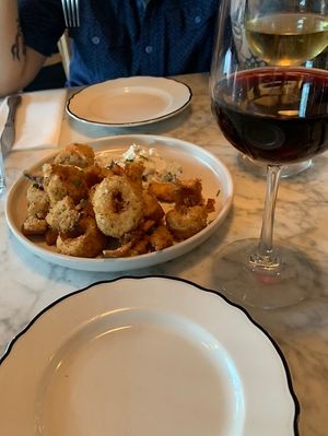 « Calmars » frits at Radis in Montreal