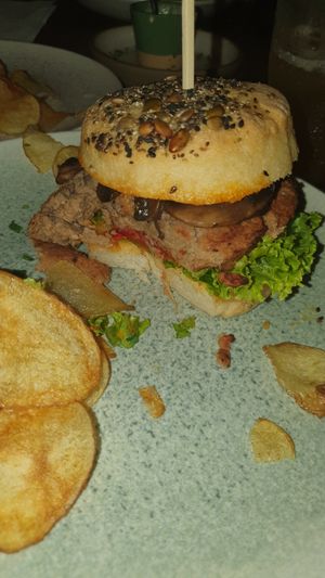 Hamburguesa de garbanzo con pan sin gluten at The Plant in Brasilia