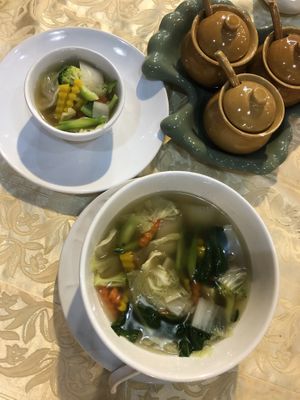 vegetable soup at Aroy Dee in Chiang Mai