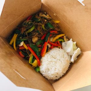 Sweet potato noodles - takeaway at Kinabolle in Oslo