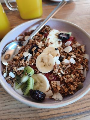 Yoghurt bowl at Santina in Mallorca