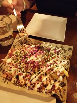 Supreme yaya fries at Mad Mad Vegan - Chueca in Madrid