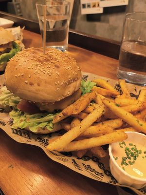 Burger & Cajun fries at Mad Mad Vegan - Chueca in Madrid