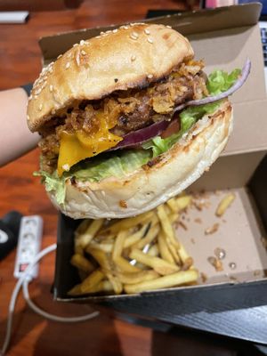 Signature Hamburger   at Mad Mad Vegan - Chueca in Madrid