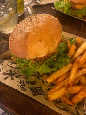 Rockin Chicken Burger  at Mad Mad Vegan - Chueca in Madrid