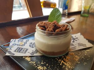 Cookies and cream cake at Mad Mad Vegan - Chueca in Madrid