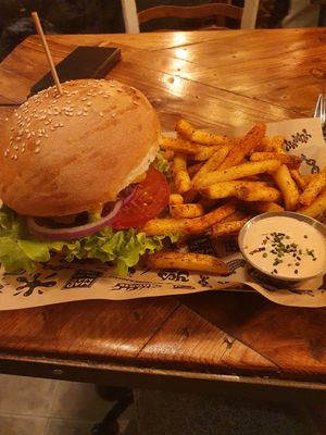 Double cheese vacon at Mad Mad Vegan - Chueca in Madrid