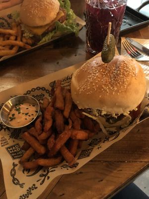 Mad Nashville Burger  at Mad Mad Vegan - Chueca in Madrid