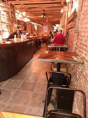 Local muy acogedor at Mad Mad Vegan - Chueca in Madrid