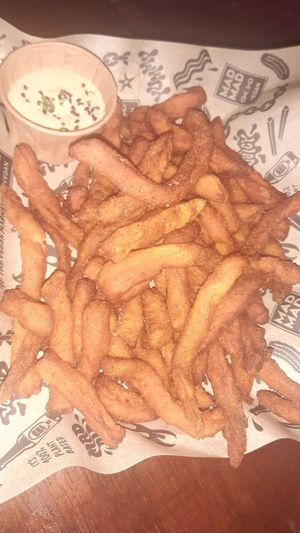 Sweet potato fries at Mad Mad Vegan - Chueca in Madrid
