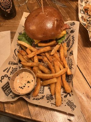 Double Vacon burger   at Mad Mad Vegan - Chueca in Madrid
