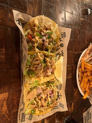 Los Güeros Del Norte  at Mad Mad Vegan - Chueca in Madrid
