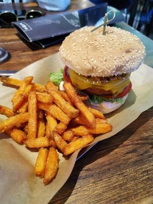 Mad Signature, beyond meat!!! at Mad Mad Vegan - Chueca in Madrid